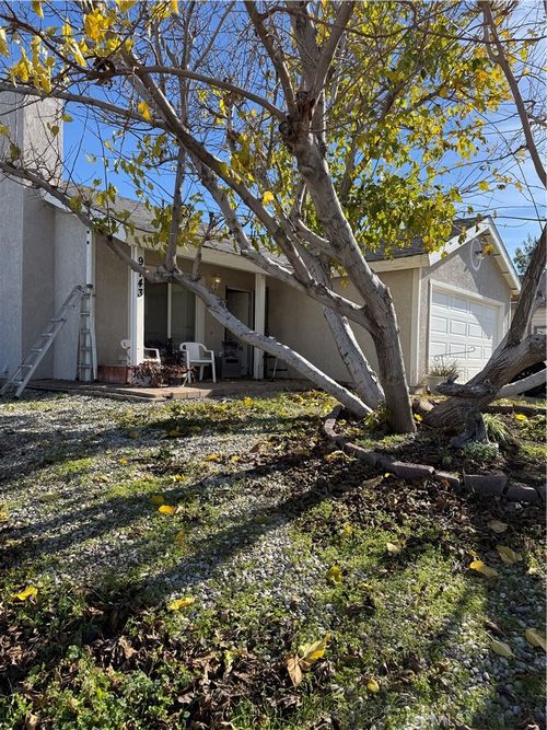 9143 Ashwood Ct, Hesperia, CA, 92344 | Card Image