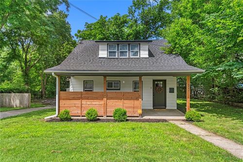 522 S Cedar Ave, Independence, MO, 64053-1504 | Card Image