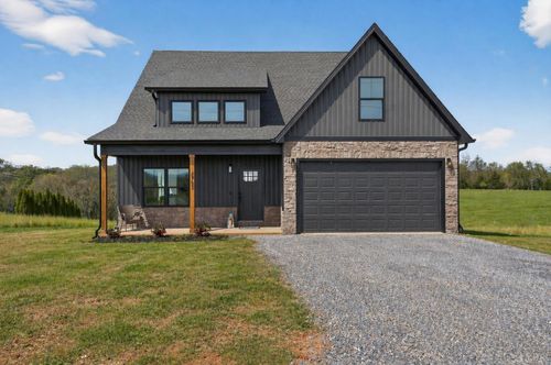 2753 Mcdaniel Rd, Bedford, VA, 24523-6830 | Card Image