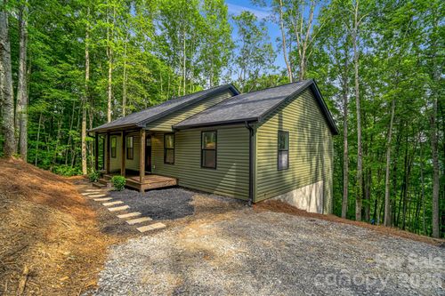 36-1282 Old Country Rd, Waynesville, NC, 28786-7088 | Card Image