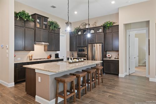 278 Woods Of Boerne Blvd, Boerne, TX, 78006-2873 | Card Image