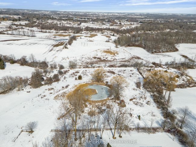 5780 17th Sideroad, House other with 1 bedrooms, 2 bathrooms and 48 parking in King ON | Image 33