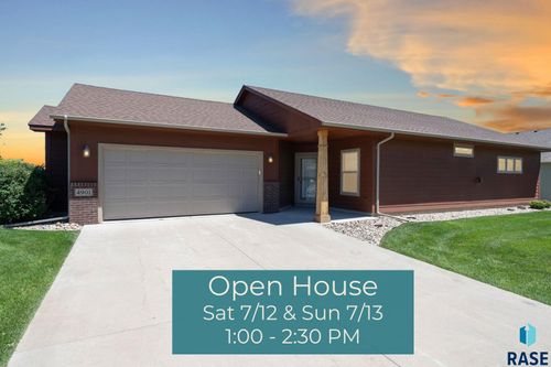 4901 E Villa Ridge St, Sioux Falls, SD, 57110-8552 | Card Image