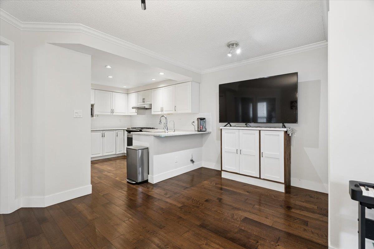 Residential in Surrey 4