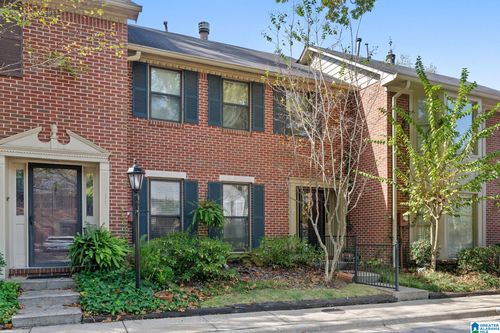2 Ashford Cir, HOOVER, AL, 35244-1519 | Card Image