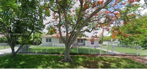 6440 Nw 2nd St, Miami, FL, 33126-4506 | Card Image