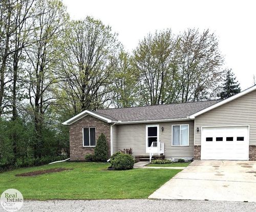 261 Huron Ln, Marine City, MI, 48039-1434 | Card Image