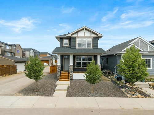 8 Bergamot St, Okotoks, AB, T1S5R9 | Card Image
