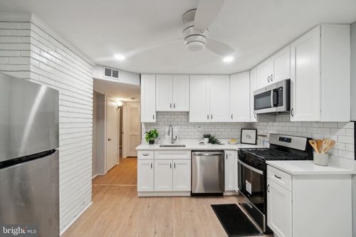 13108 Okinawa Ave, ROCKVILLE, MD, 20851-2205 | Card Image