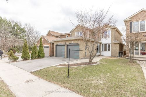37 Spring Gate Boulevard, Vaughan, ON, L4J3C9 | Card Image