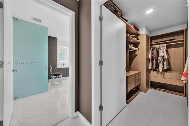 UNIT-3711 - 851 Ne 1 St Ave, Condo with 3 bedrooms, 4 bathrooms and null parking in Miami FL | Image 35