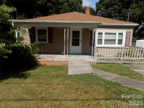 308 S Vine St, Gastonia, NC, 28052-3560 | Card Image