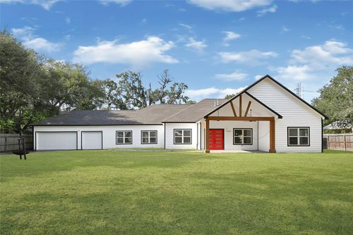 7045 Cayton St, Houston, TX, 77061-2705 | Card Image