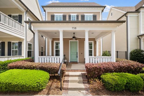 738 E Main St, Coppell, TX, 75019-4532 | Card Image