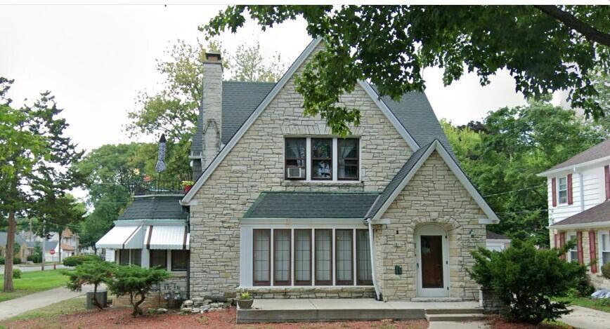 Spencer Pl, Milwaukee, WI 53216