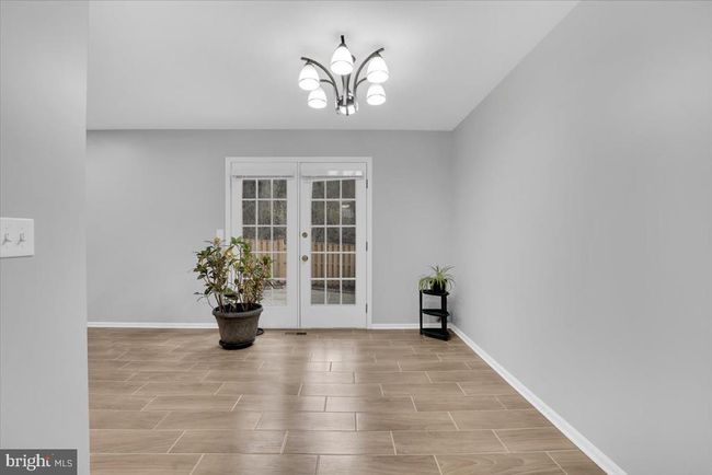7523 Westmore Dr, Townhouse with 3 bedrooms, 4 bathrooms and null parking in SPRINGFIELD VA | Image 13