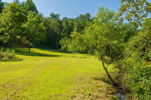 45 Green Cove Rd, Brasstown, NC, 28902-9118 | Card Image