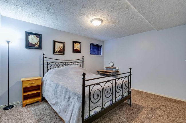 23 Chaparral Ridge Terr Se, Townhouse with 3 bedrooms, 3 bathrooms and 2 parking in Calgary AB | Image 30