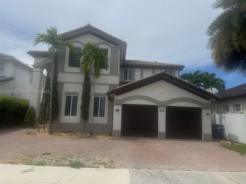 0-8821 Nw 179th Ln, Hialeah, FL, 33018-6509 | Card Image