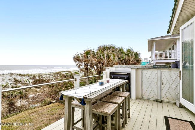 Main floor dining outside | Image 23