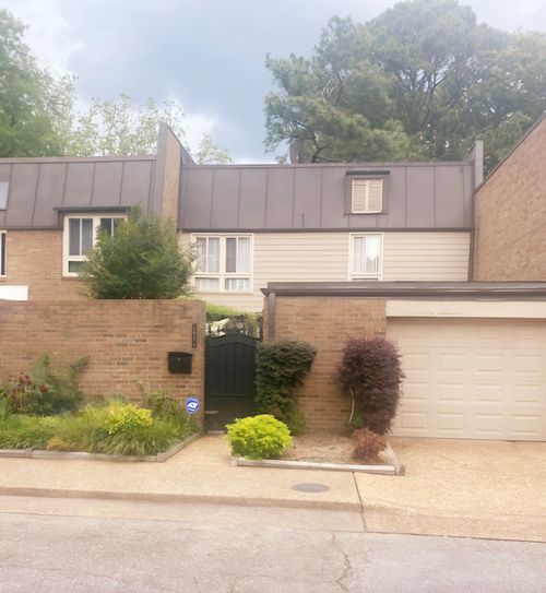 2954-2954 Southern Ave, Memphis, TN, 38111-2301 | Card Image