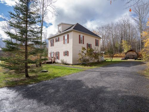 77 Brookside Dr, Tannersville, NY, 12485-7747 | Card Image