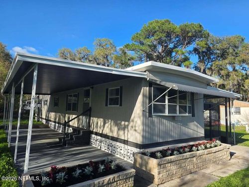 200 E Char Ln, Crescent City, FL, 32112-4139 | Card Image
