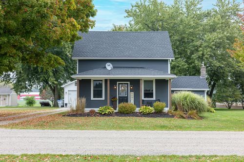 {{alt}} | Card Image