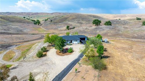 3150 Bluegrass Pl, Creston, CA, 93432 | Card Image