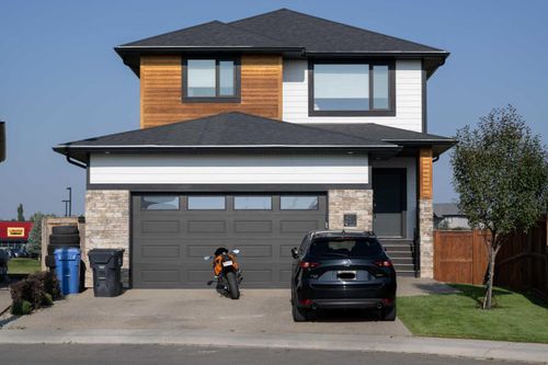 421 Rivergrove Chase W, Lethbridge, AB, T1K8E9 | Card Image