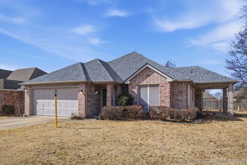 7412 S 94th East Avenue, Tulsa, OK, 74133 | Card Image