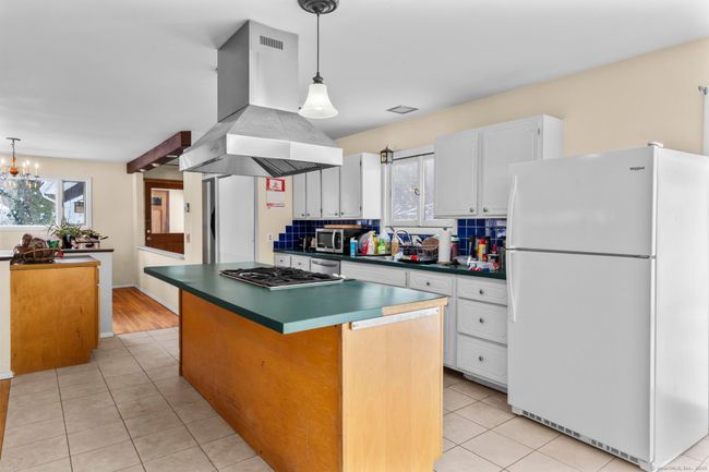 88 Lower Rd, House other with 3 bedrooms, 2 bathrooms and 8 parking in Canaan CT | Image 9