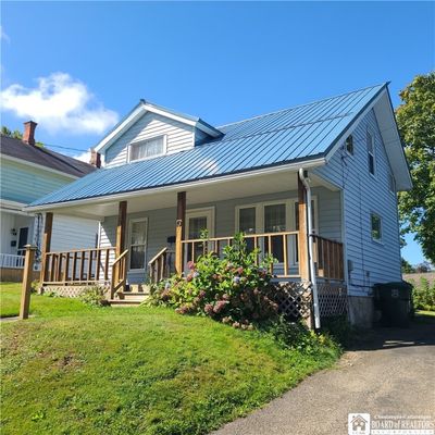 10 Chautauqua Avenue, House other with 2 bedrooms, 1 bathrooms and null parking in Jamestown NY | Image 1