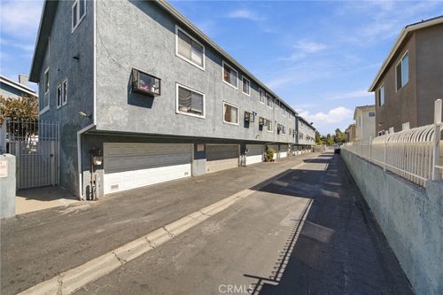 15106 Nordhoff St, North Hills, CA, 91343 | Card Image