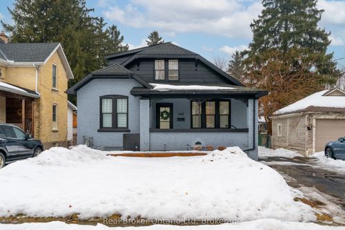 445 Moore St, Cambridge, ON, N3H3B1 | Card Image