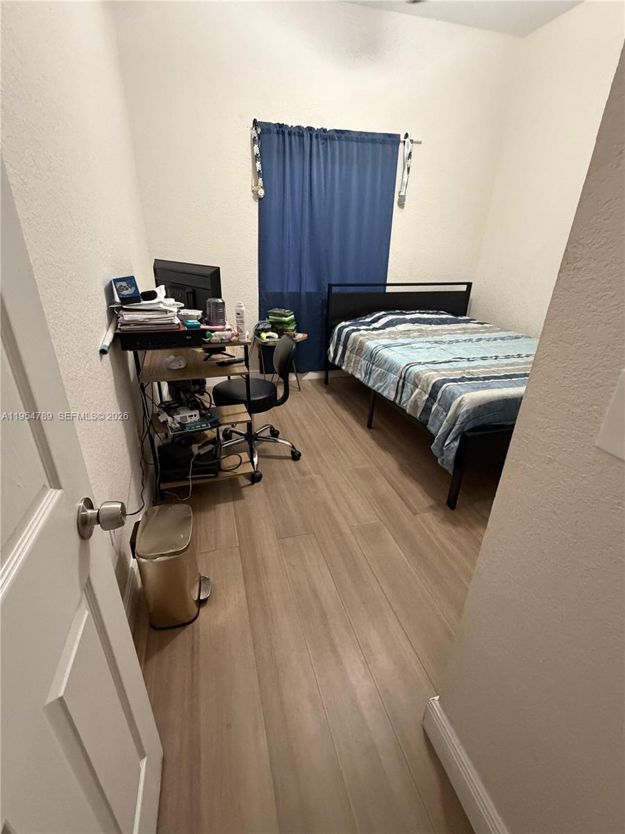 Residential in Homestead 4