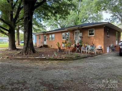 2217/2219 Catawba Heights Road, Home with 2 bedrooms, 2 bathrooms and null parking in Lincolnton NC | Image 2