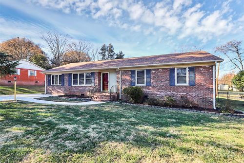 217 Ridge Dr, Harrisburg, NC, 28075-8446 | Card Image