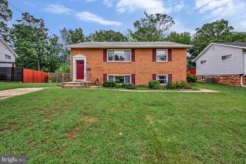 1908 Wintergreen Ct, DISTRICT HEIGHTS, MD, 20747-1878 | Card Image
