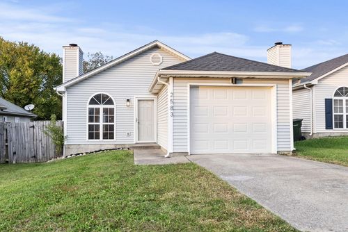 2583 Woodhill Dr, Lexington, KY, 40509-1128 | Card Image