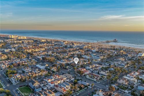 318 8th St, Huntington Beach, CA, 92648 | Card Image