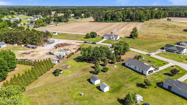5065 Chris Rd, House other with 3 bedrooms, 2 bathrooms and 2 parking in Bailey NC | Image 53