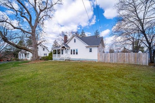 127 Bona Ventura Ave, Wallkill, NY, 12589-3745 | Card Image