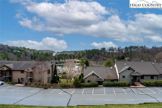 ROBIN-2 - 934 Chetola Lake Drive, Condo with 2 bedrooms, 2 bathrooms and null parking in Blowing Rock NC | Image 33