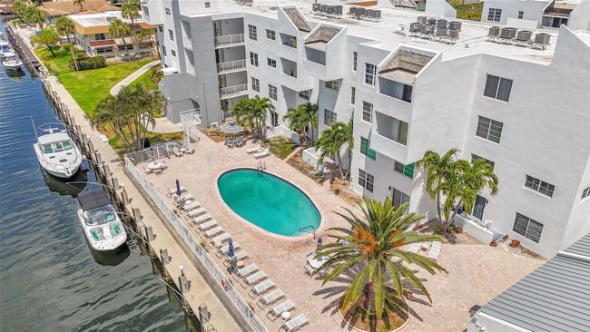 APT-401D - 2860 Ne 14 Th Street Cswy, Condo with 2 bedrooms, 2 bathrooms and null parking in Pompano Beach FL | Image 56