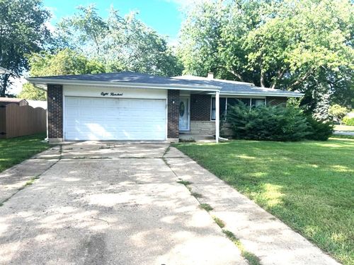 800 Forest Ct, Bartlett, IL, 60103-5613 | Card Image