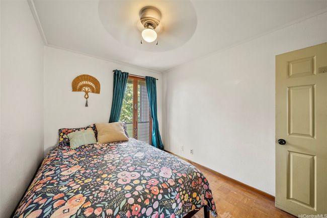 Bedroom 3 also looks out over the grassy space instead of into someone elses home. | Image 19