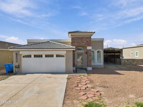 2197 Purple Valley Rd, El Paso, TX, 79927-2222 | Card Image