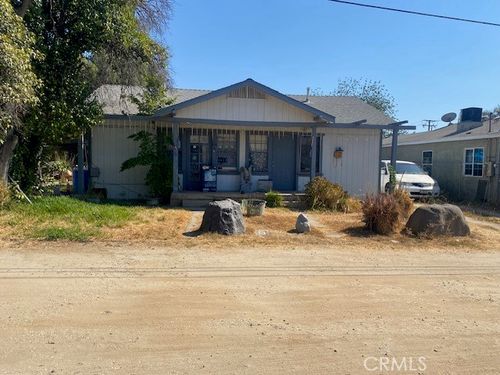 1213 7th St, San Fernando, CA, 91340-1748 | Card Image
