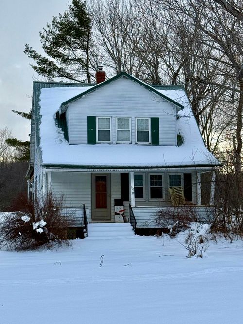 101 S River Road, Calais, ME, 04619 | Card Image